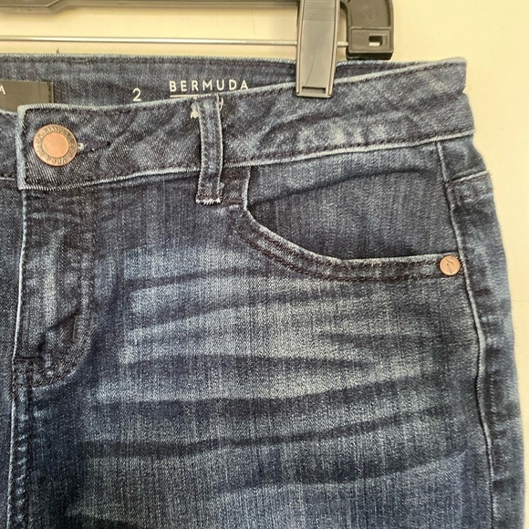 Simply vera Wang mid rise Bermuda size 2 shorts - Picture 5 of 5